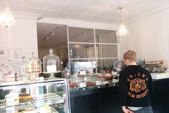 Luckybird Cakes