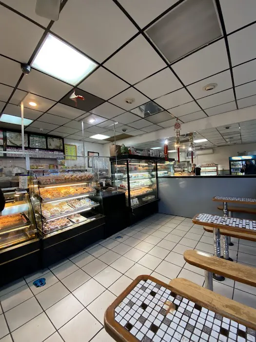 Huahui Bakery Picture 1