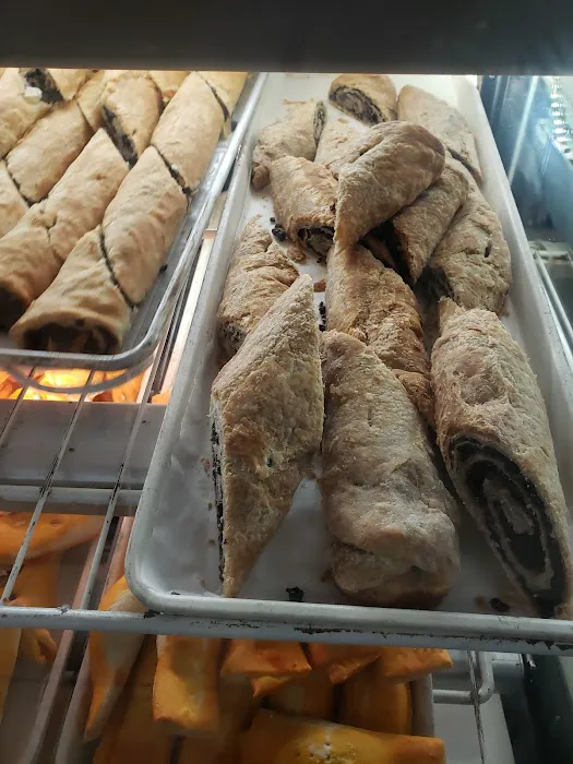 Tota's Bakery Picture 5