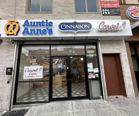 Cinnabon