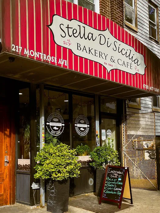 Stella Di Sicilia Bakery Picture 4