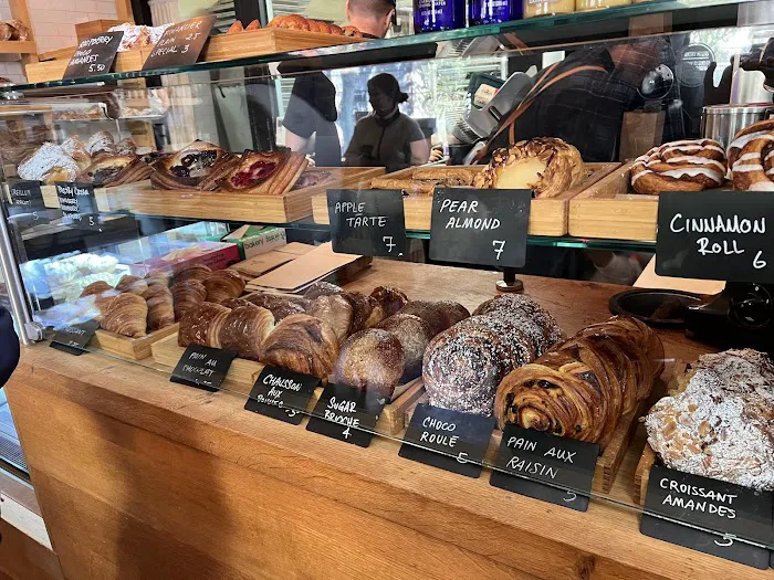La Bicyclette Bakery Picture 4