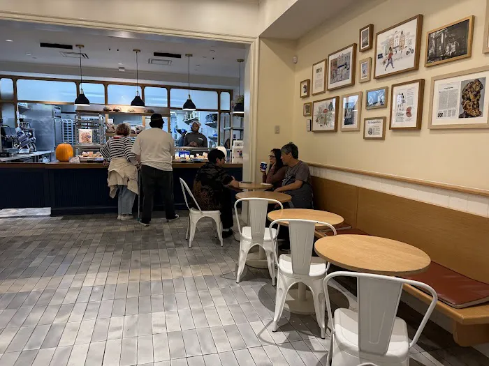 Levain Bakery Picture 10