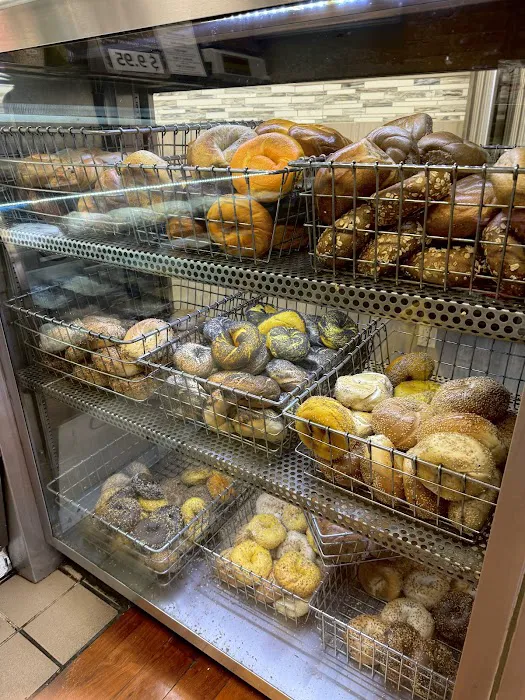 Bagelsmith - Bedford Ave. Picture 5