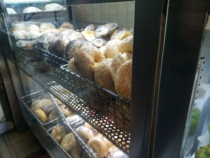 Bagelsmith - Bedford Ave. Picture 9