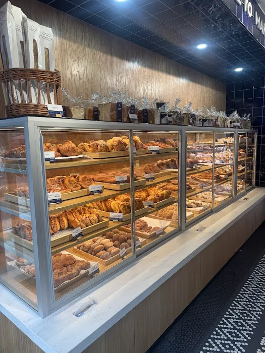 Paris Baguette Picture 6