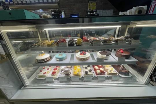 Angelina Bakery & Pizza