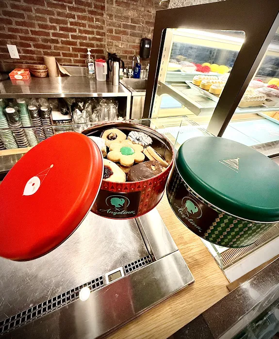 Angelina Bakery & Pizza Picture 3