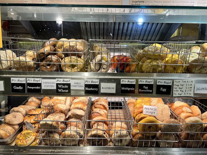 Pio Bagel West Picture 1