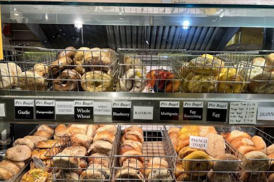 Pio Bagel West