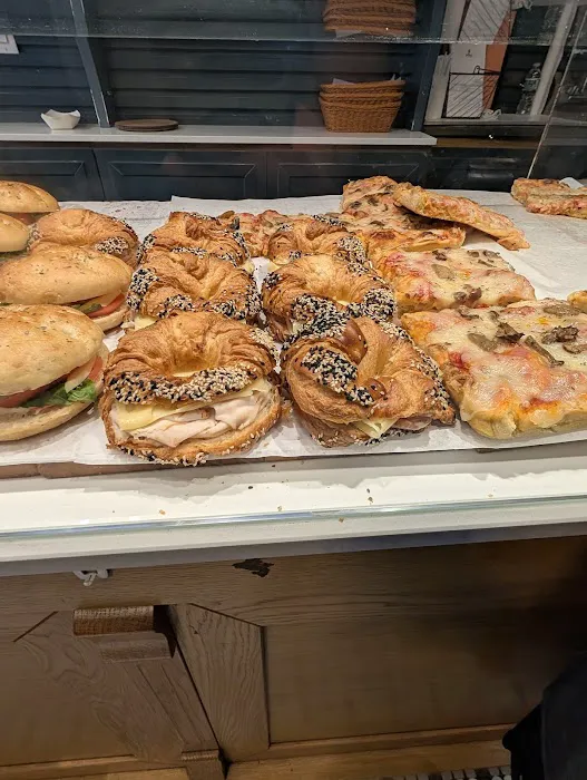 Zeppola Bakery Picture 10