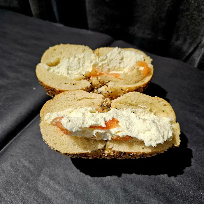 Bagel Pub - Garment District Picture 8