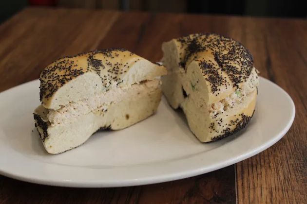 Finn’s Bagels