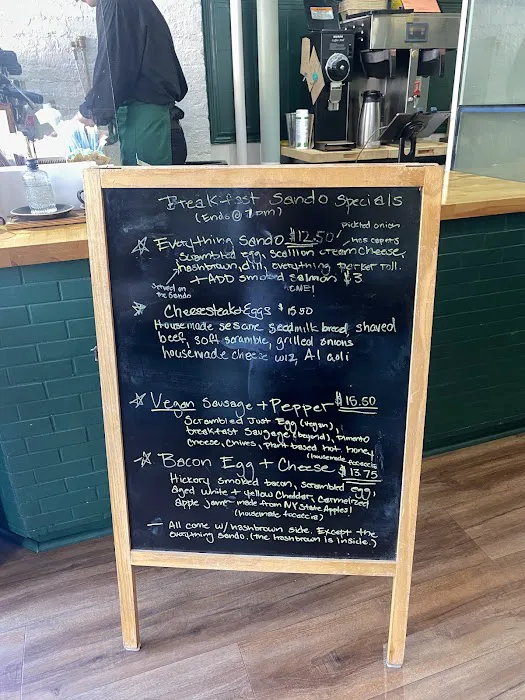 Dolly's Coffee Shop Picture 1