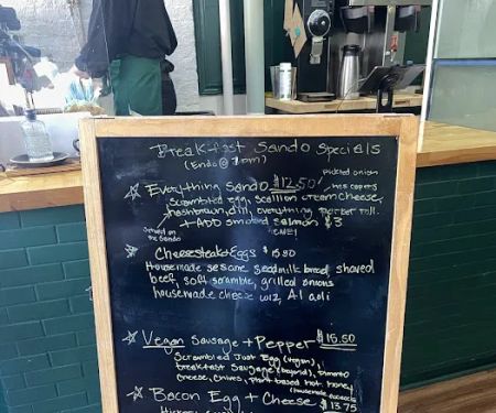 Dolly's Coffee Shop