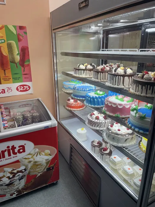 La Exquisita bakery Picture 7