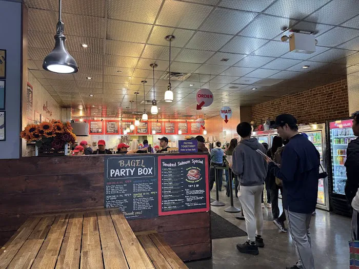 Knickerbocker Bagel Picture 8