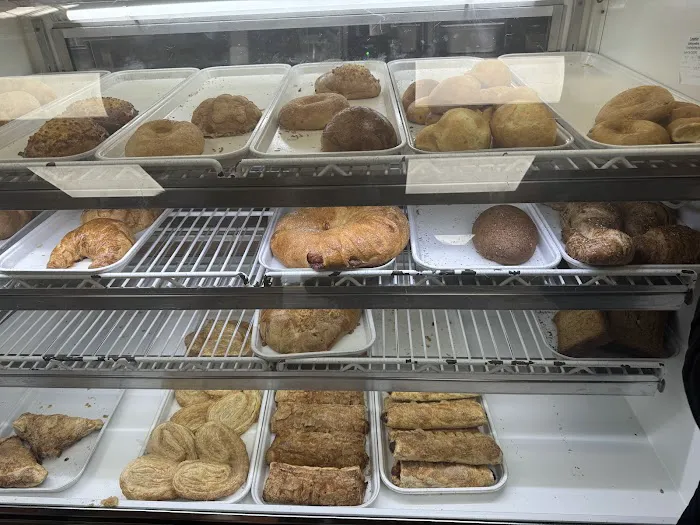 Pariscien Bakery Picture 1