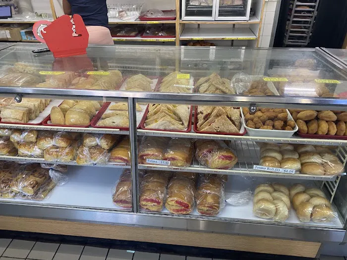 Allan's Bakery Picture 9