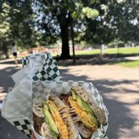 Leon’s Bagels ico
