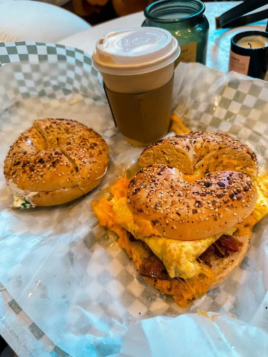 Leon’s Bagels Picture 6