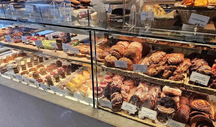 Heritage Grand Bakery Picture 4