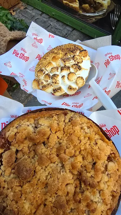 Winter Pie Shop Picture 1