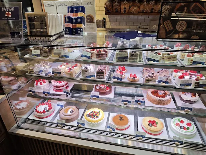 Paris Baguette Picture 1