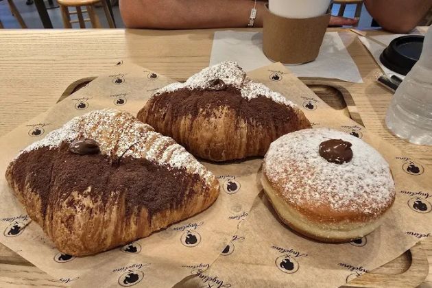 Angelina Bakery - 7 Times Square