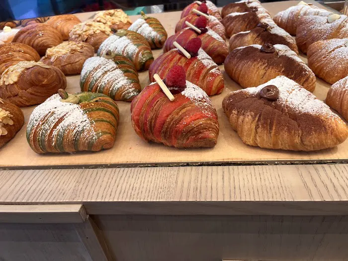 Angelina Bakery - 7 Times Square Picture 7