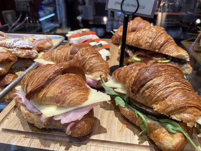 Bourke Street Bakery Picture 4