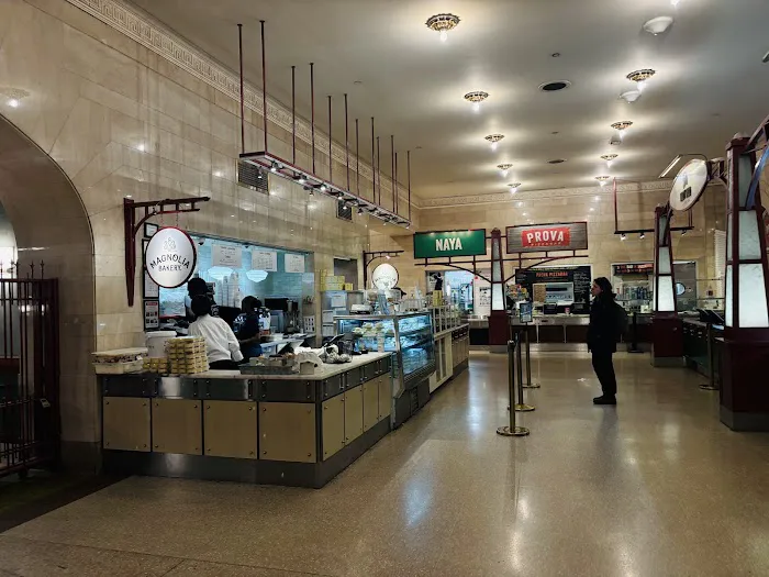 Magnolia Bakery - Grand Central Picture 9