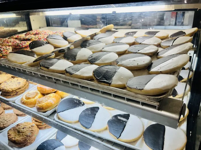 Zaro’s Family Bakery Picture 5