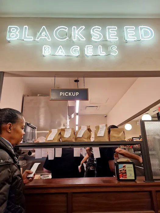 Black Seed Bagels Picture 4