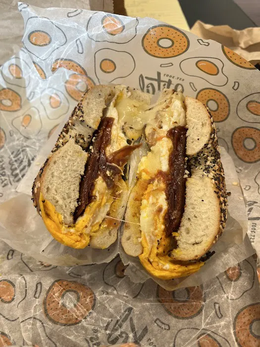 Black Seed Bagels Picture 8