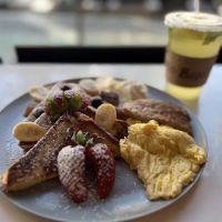 Pio Bagel On 9th ico