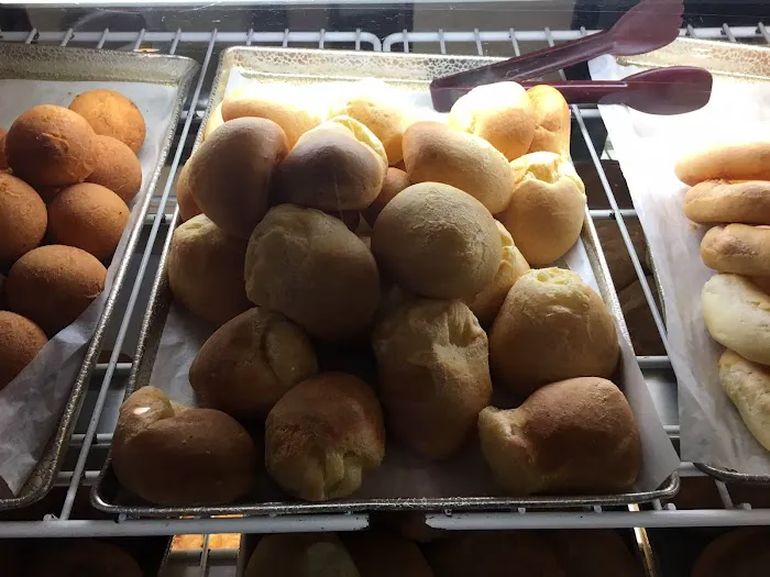 Calibella Bakery & Piqueteadero Picture 7