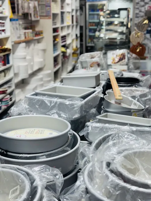 Chef Dupeiro, Baking Supplies Picture 2