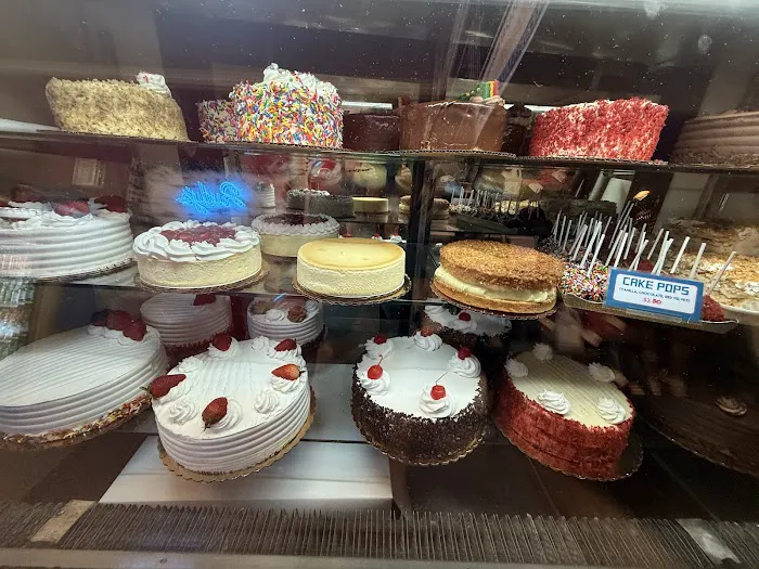 Rudy's Pastry Shop Picture 2