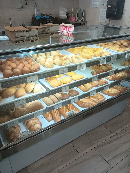 Calibella Bakery & Piqueteadero Inc. #2 Picture 6