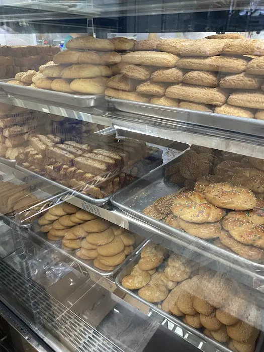Monreale Bakery Picture 7