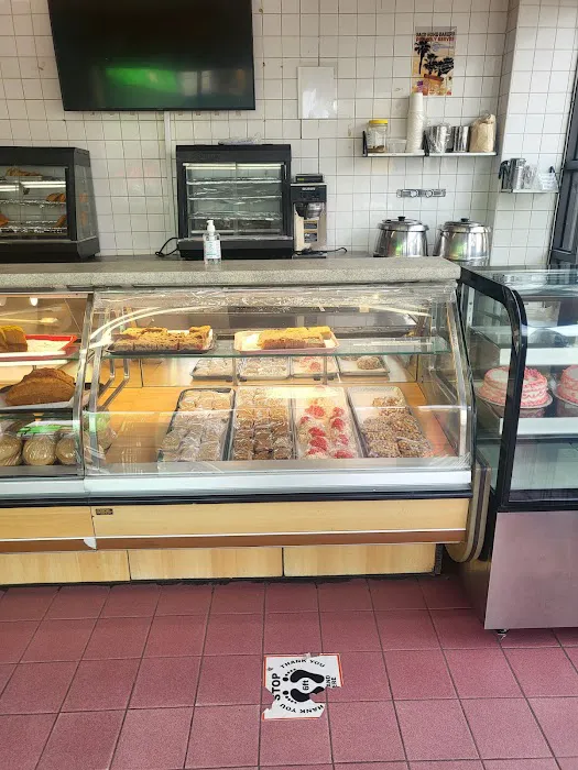 Back Home Bakery Picture 5