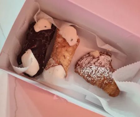 Carlo's Bakery 1500 Broadway