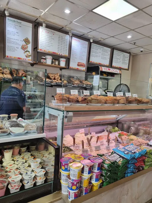 Cafe Fresco UN Picture 1