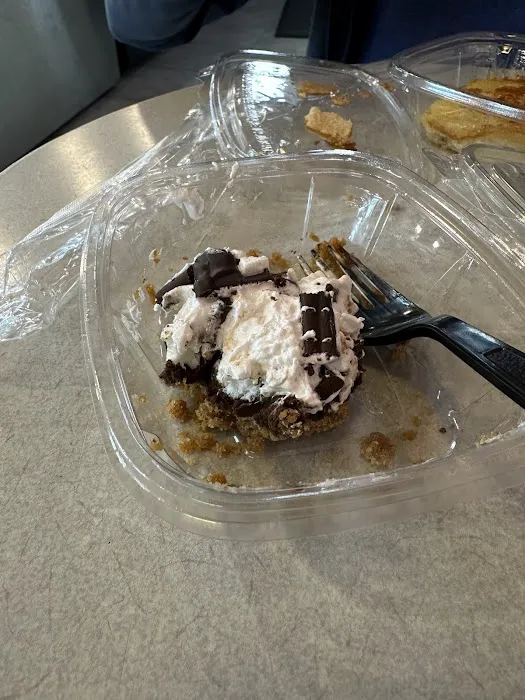 Buttercup BakeShop Picture 10