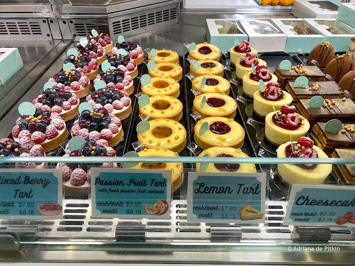 Eclair Bakery + Cafe Picture 3