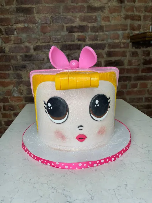 Cakes by Madelin Bakery Picture 7