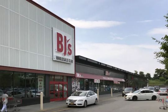 BJ's Bakery