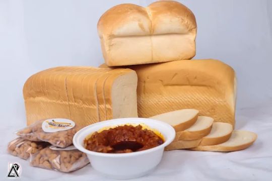 Naira Bread