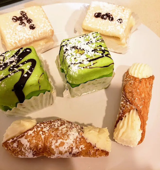 Russo Bakery Picture 9